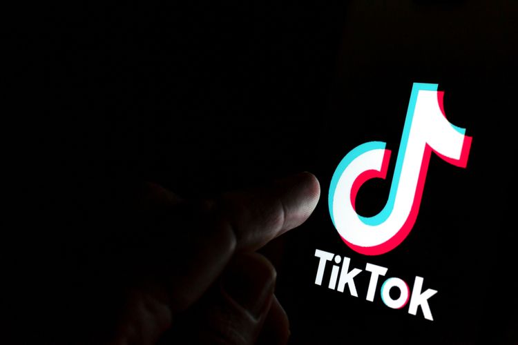 Read more about the article Menjalin Hubungan yang Lebih Dekat: Integrasi Instagram di Profil TikTok